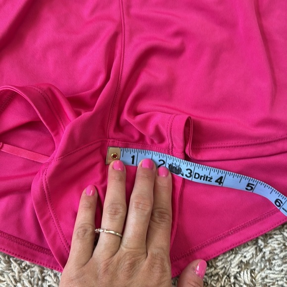 Nike Drifit Infiknit Training Running Short Pink and Black size Large - Picture 10 of 11